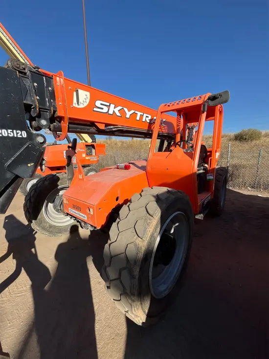 2018 SKYTRAK 6036 Forklift