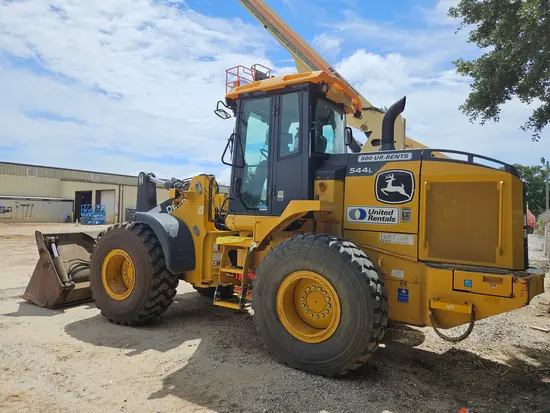 2019 John Deere 544L Wheel Loader