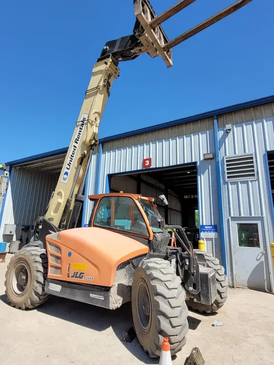 2018 JLG 1644 Forklift