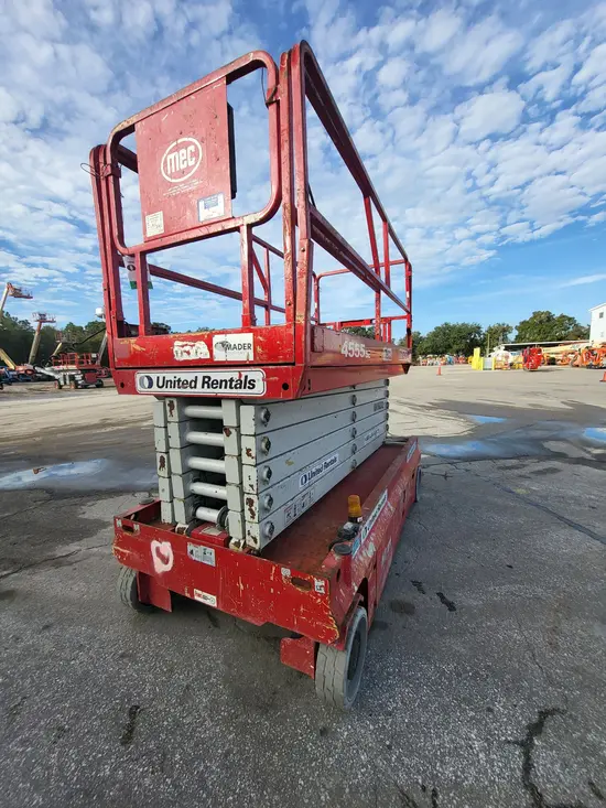 2017 MEC 4555SE Scissor Lift