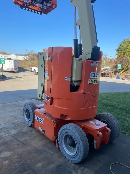 2017 JLG E300AJP Articulating Boom Lift