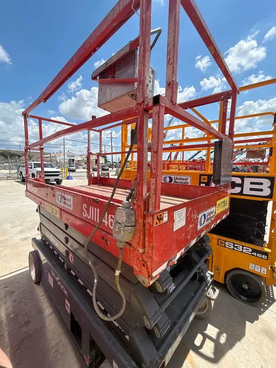 2017 Skyjack SJIII4632 Scissor Lift