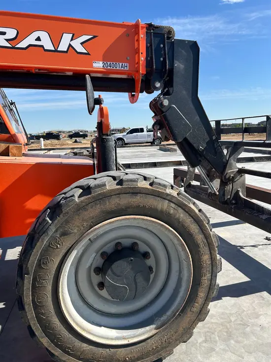 2018 SKYTRAK 6036 Forklift
