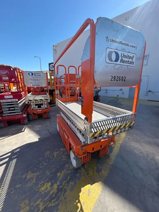 2022 Snorkel S3215L Scissor Lift