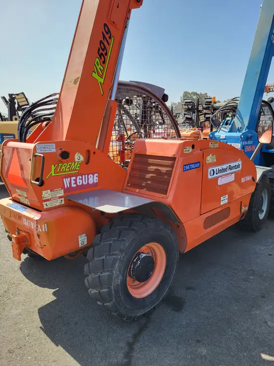 2017 XTREME XR5919 Forklift