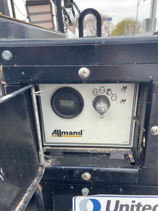 2020 Allmand NLV-K1005 Portable Light Tower
