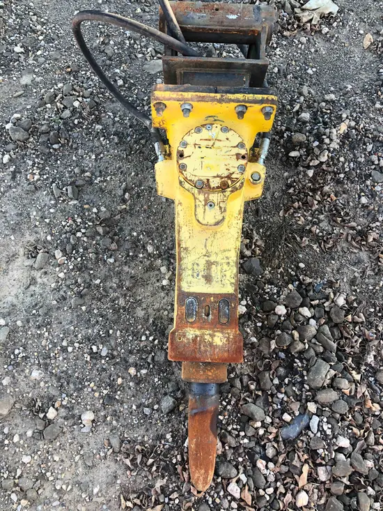 2015 Atlas Copco SB 452 Attachment