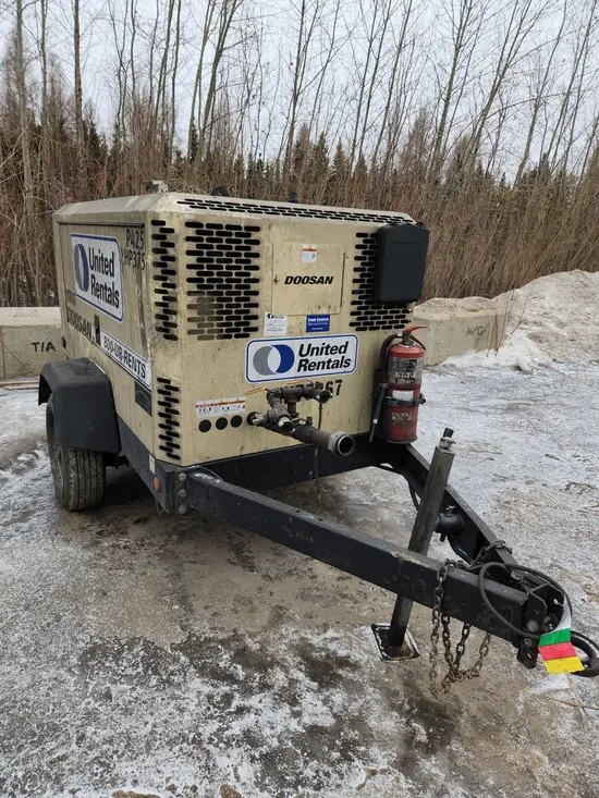 2021 Doosan P425/HP375WCUT4 Air Compressor