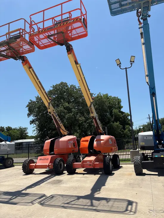2015 JLG 400S Boom Lift