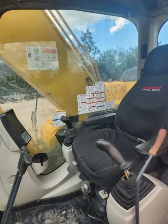 2019 Kobelco SK210LC-10 Excavator