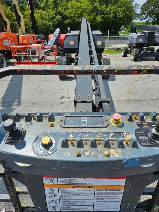 2016 JLG 800S Boom Lift