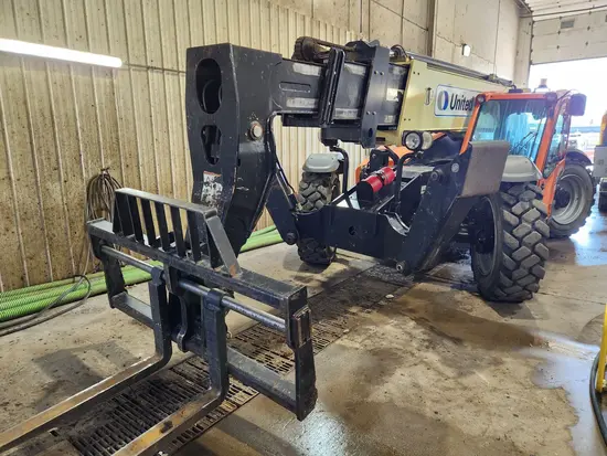 2018 JLG 1055 Forklift