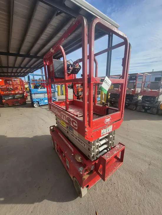 2017 MEC 1330SE Scissor Lift