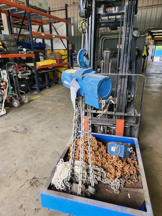 2022 JD NEUHAUS 3T-6T Hoist