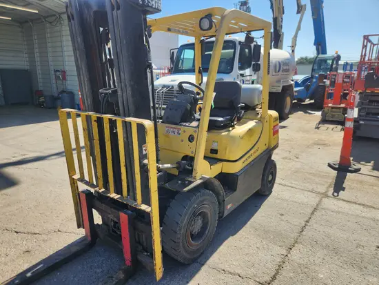2019 HYSTER H50XT Warehouse Forklift