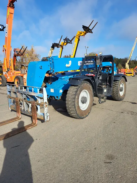 2015 Genie GTH-844 Forklift