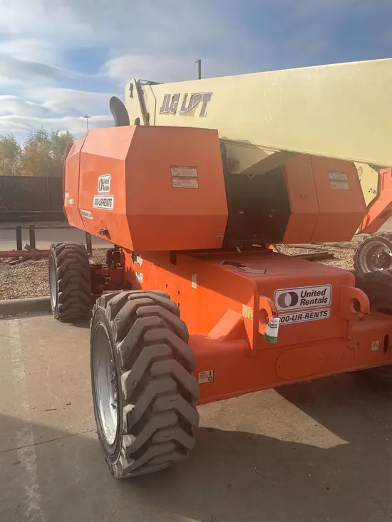 2016 JLG 800S Boom Lift