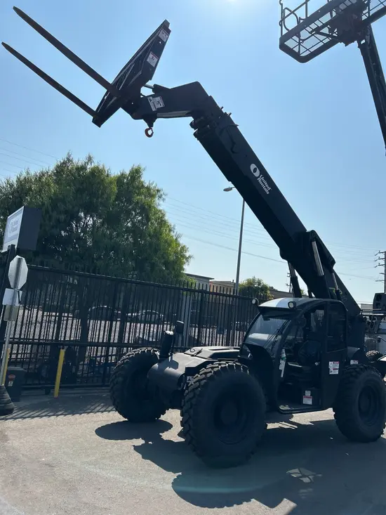 2015 XTREME XR1045 Forklift