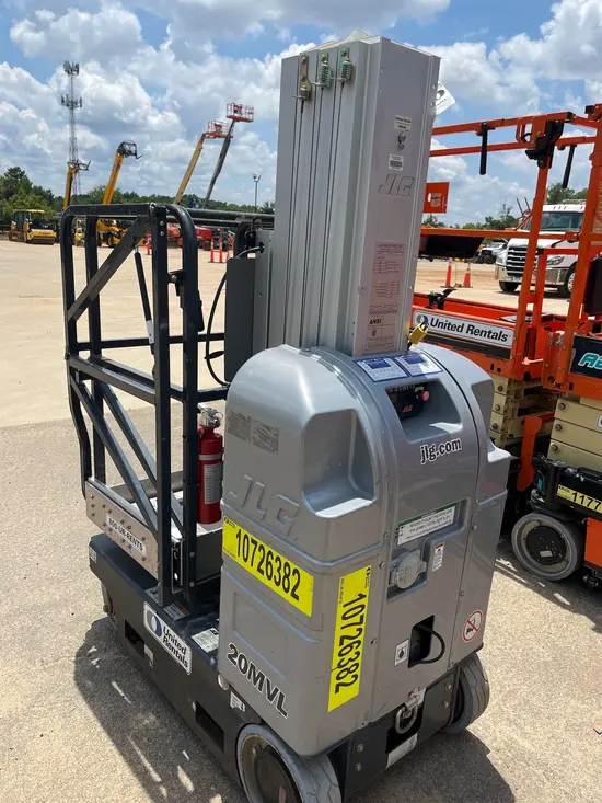 2018 JLG 20MVL Self-Propelled One-Person Lift