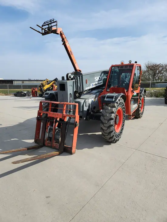 2016 Skyjack SJ643TH Forklift