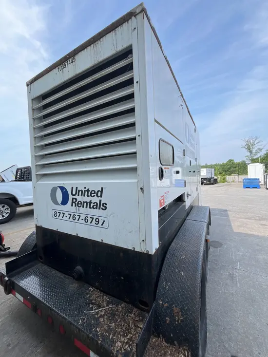 2015 Cummins C300D6R WOG Diesel Generator