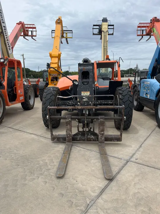 2016 JLG 642 Forklift