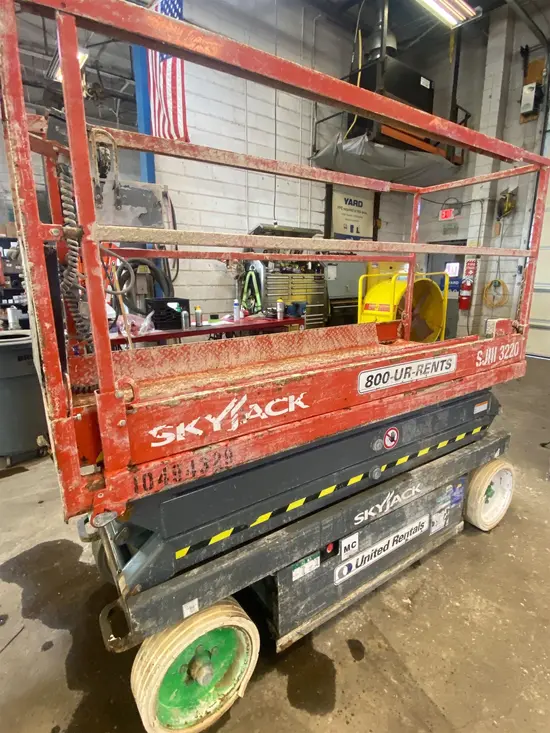 2016 Skyjack SJIII3220 Scissor Lift