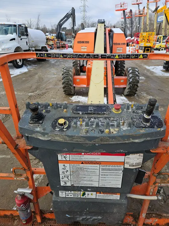 2017 JLG 600S Boom Lift