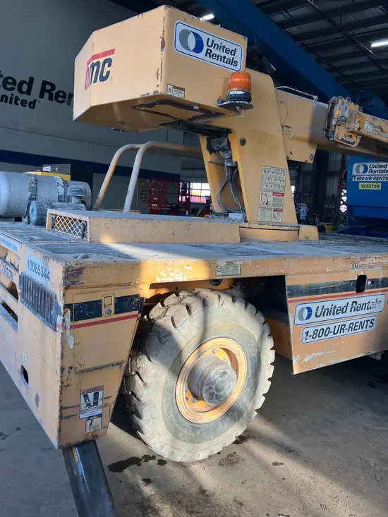 2012 Broderson IC-80-3J
