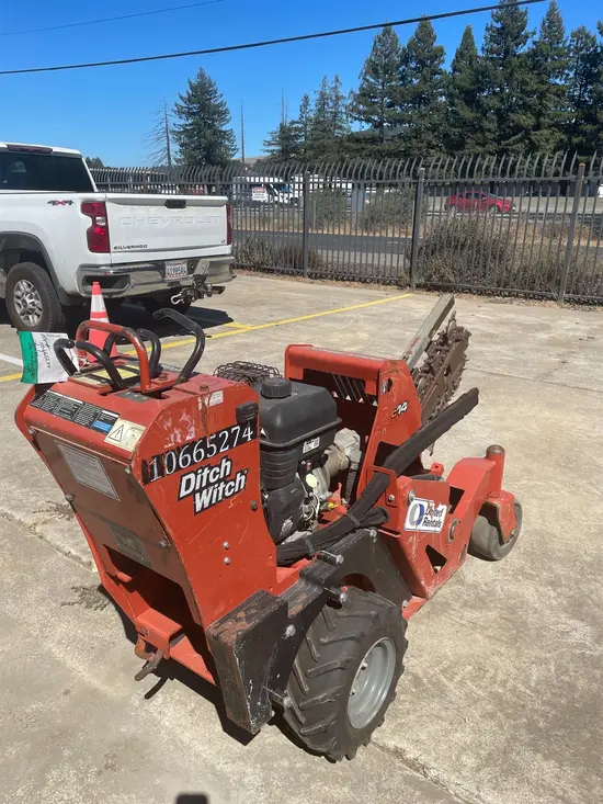 2017 Ditch Witch C14 Trencher