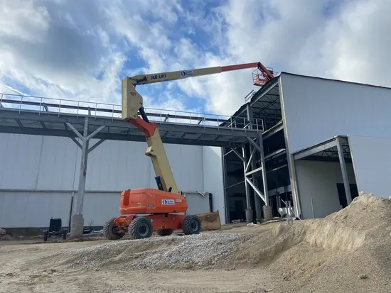2013 JLG 800AJ Articulating Boom Lift