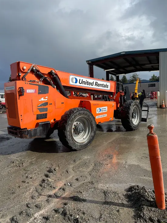 2016 SKYTRAK 10054 Forklift