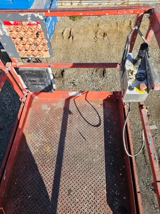 2016 Skyjack SJIII4632 Scissor Lift