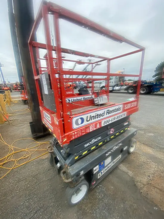 2016 Skyjack SJIII3219 Scissor Lift