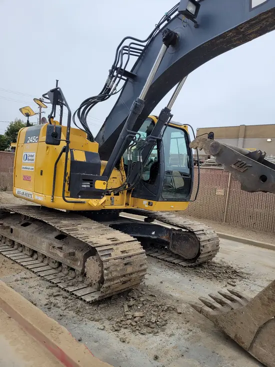 2019 John Deere 245G LC Excavator