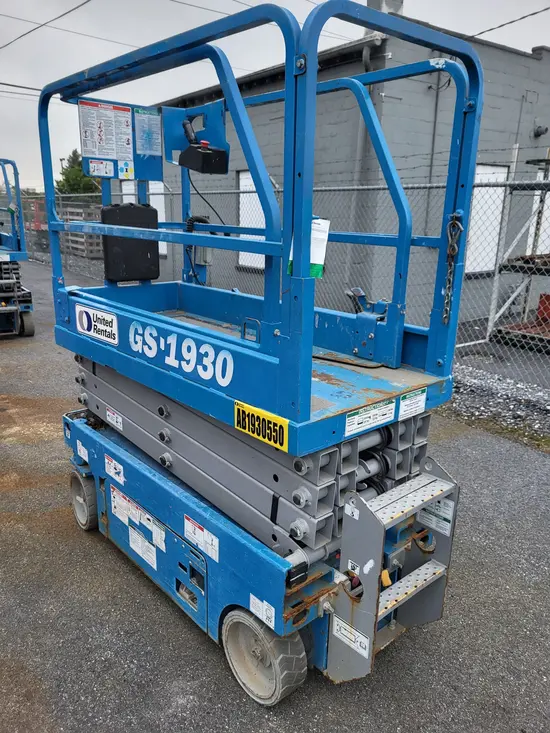 2017 Genie GS-1930 Scissor Lift