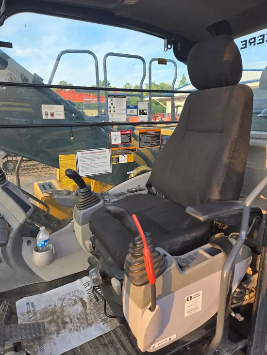 2019 John Deere 210G LC Excavator