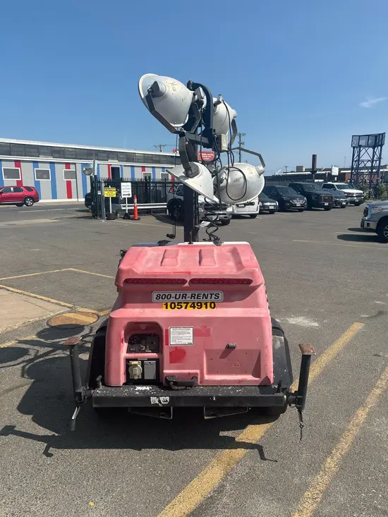 2017 Magnum Pro MLT6SM Portable Light Tower