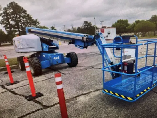2013 Genie S-65 Boom Lift