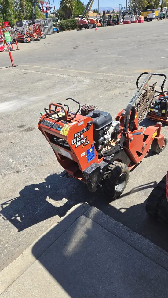 2018 Ditch Witch C14 Trencher