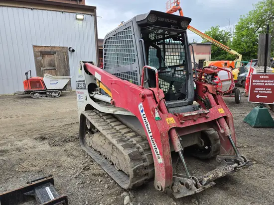 2018 Takeuchi TL12R2-CR Track Loader