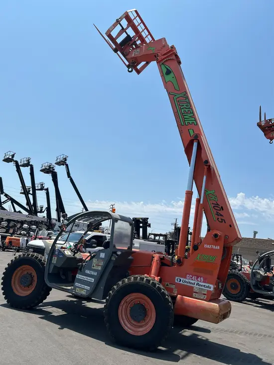 2015 XTREME XR1045 Forklift