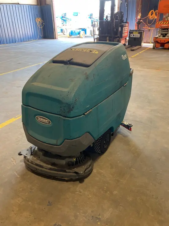 2019 Tennant T600-28 Scrubber
