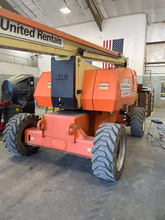 2017 JLG 800AJ Articulating Boom Lift