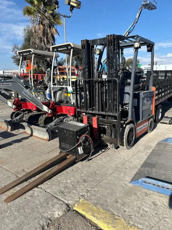 2019 Toyota 8FBCU25 Warehouse Forklift