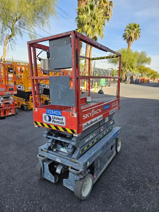 2014 Skyjack SJIII3219 Scissor Lift