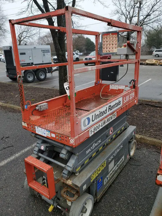 2015 Skyjack SJIII3219 Scissor Lift