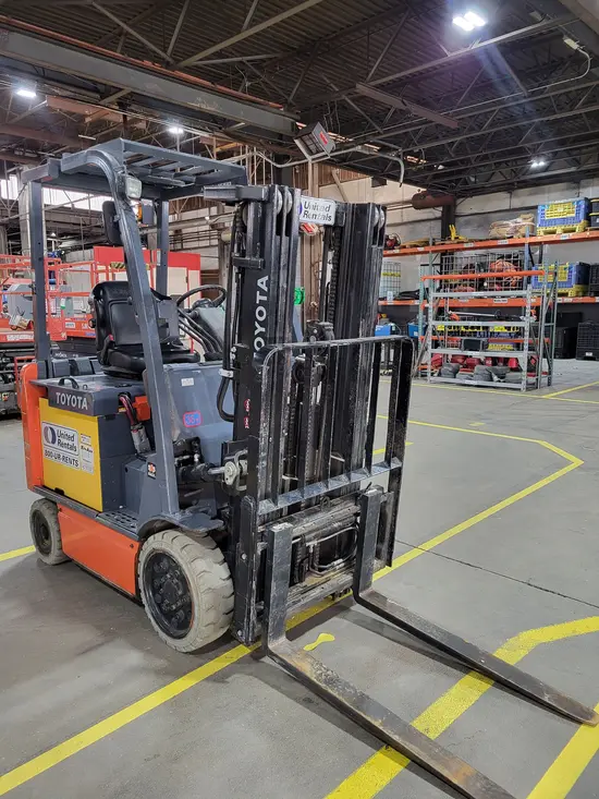 2019 Toyota 8FBCU25 Warehouse Forklift