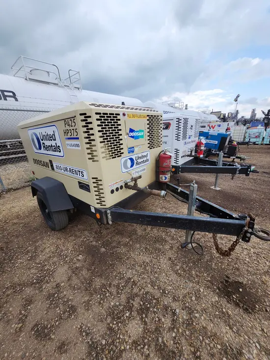 2020 Doosan P425/HP375WCUT4 Air Compressor