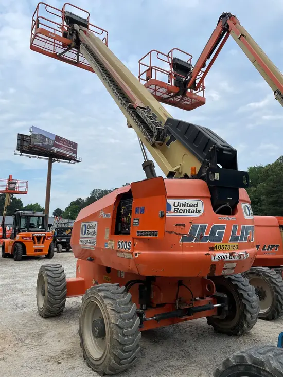 2017 JLG 600S Boom Lift